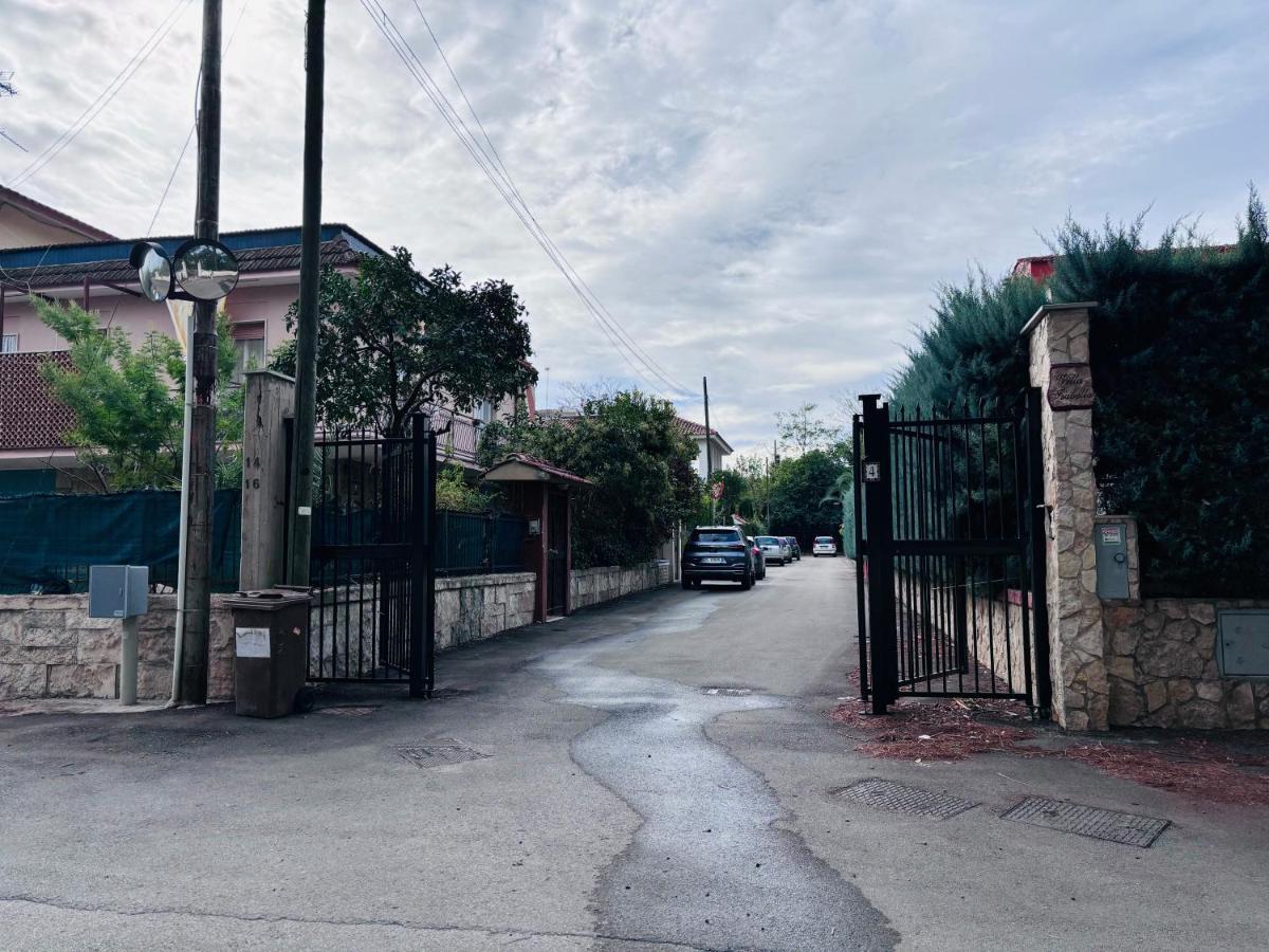 Villa Raffaele Trani Luaran gambar